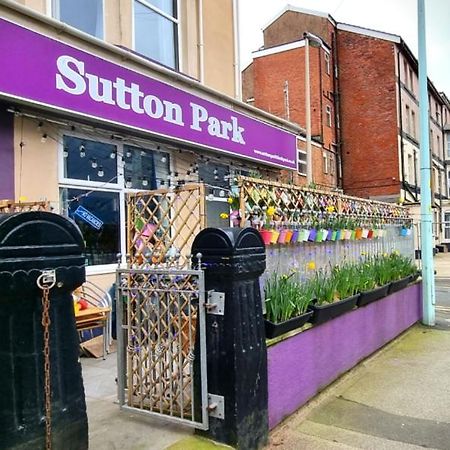 Sutton Park Guest House Blackpool Exteriör bild