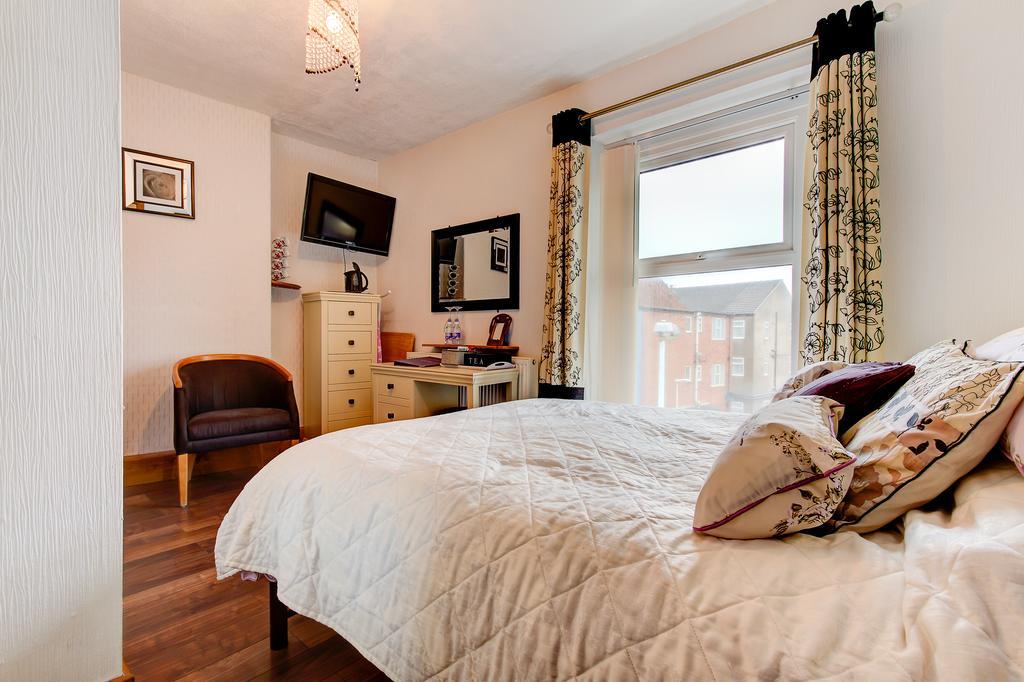 Sutton Park Guest House Blackpool Exteriör bild